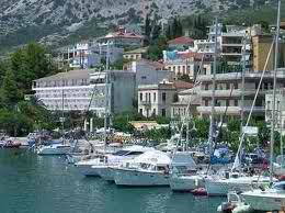 astakos
